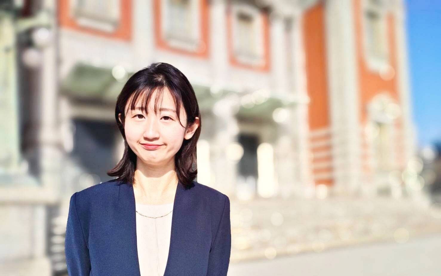 大阪行政書士南侑希